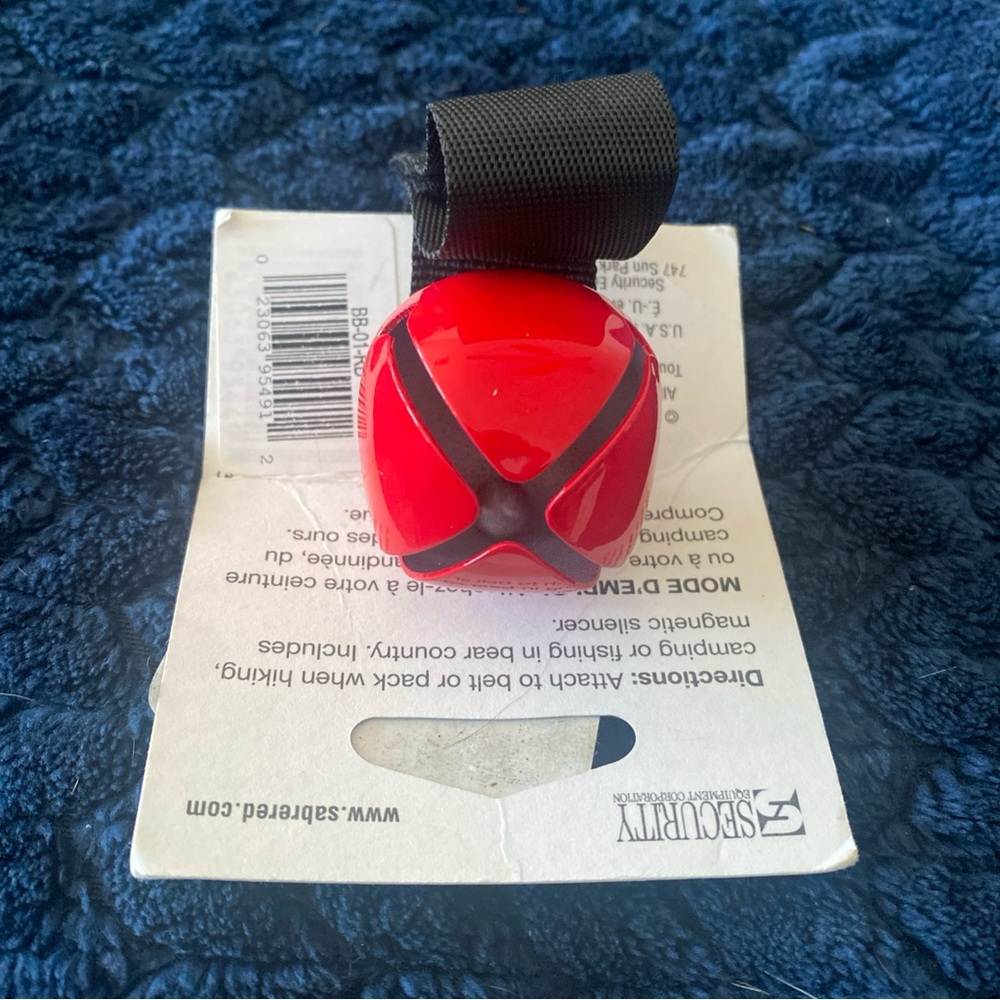 SABRE Frontiersman Bear Bell Hiking Camping Safety Bell Magnetic Silencer NEW